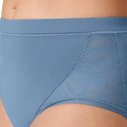 Bali Coolest Smoothing Womens Cooling Brief Panty Dfcsbf