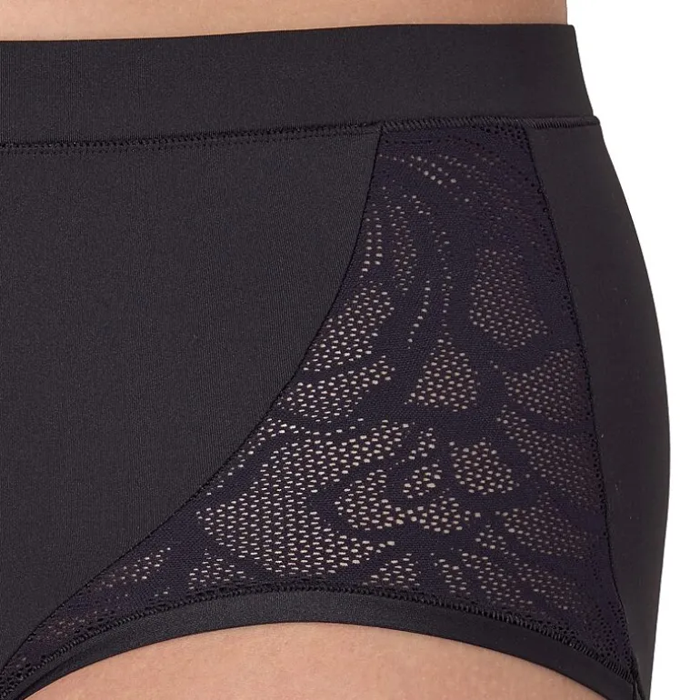 Bali Coolest Smoothing Womens Cooling Brief Panty Dfcsbf