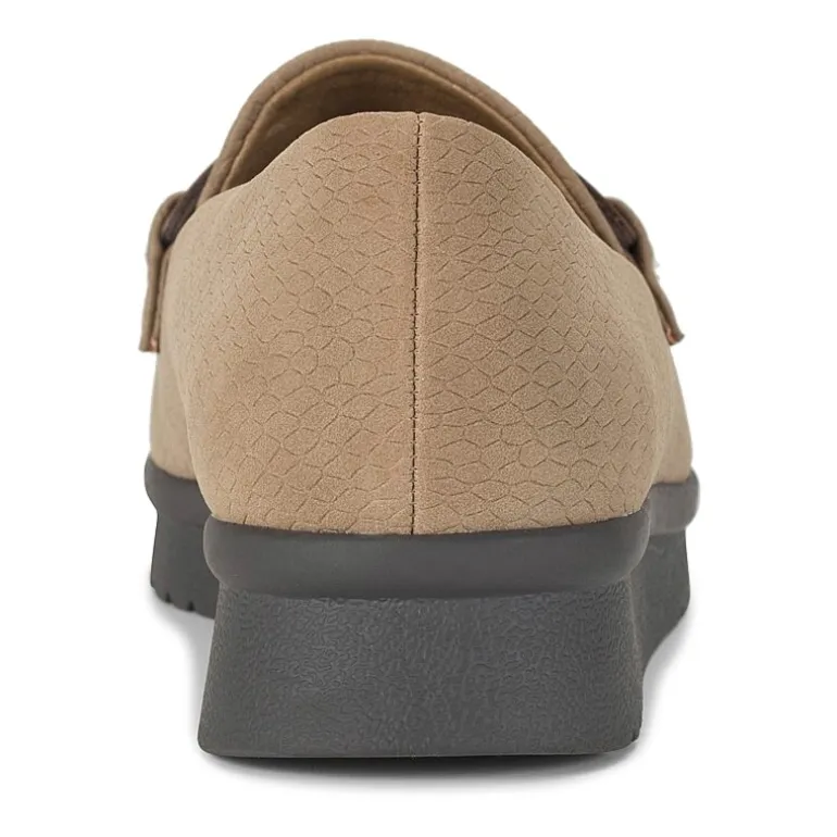 Baretraps Addison Womens Moc Closed Toe Loafers