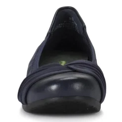 Baretraps Marcie Womens Round Closed Toe Slip-On Shoe