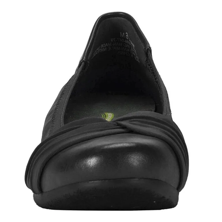 Baretraps Marcie Womens Round Closed Toe Slip-On Shoe