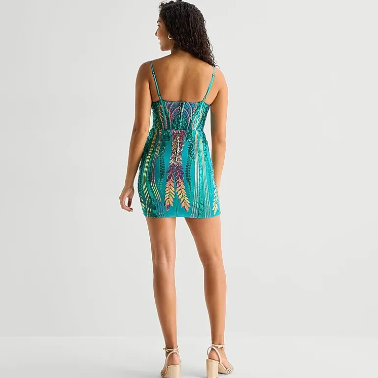 B. Darlin Womens Juniors V Neck Sleeveless Sequin Bodycon Dress
