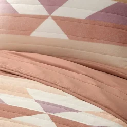 Bearpaw Connor Coco Flannel Reversible Quilt Set