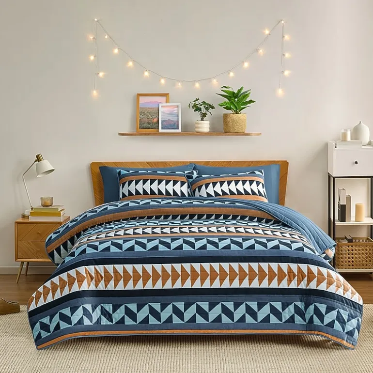 Bearpaw Owen Reversible Quilt Set