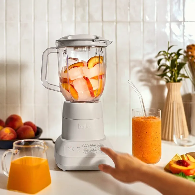 bella Flip & Store Blender, Fits-anywhere™ kitchenware