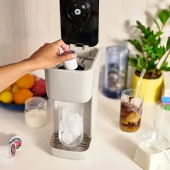 bella Single-Serve Coffee Maker, Fits-anywhere™ kitchenware
