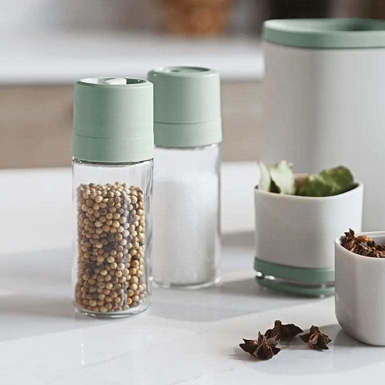 BergHOFF Balance 2pc Glass Salt & Pepper Shaker