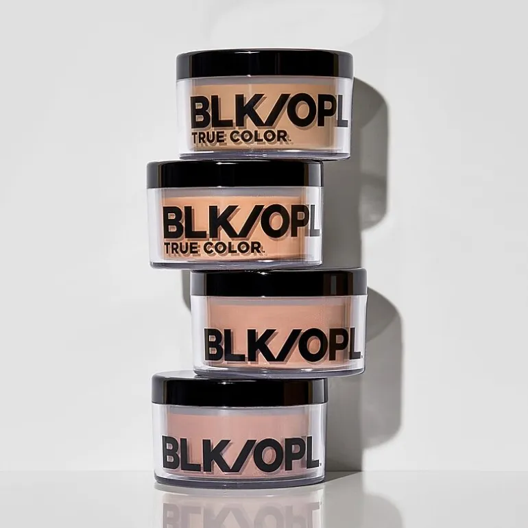 BLK/OPL True Color Soft Velvet Finishing Powder