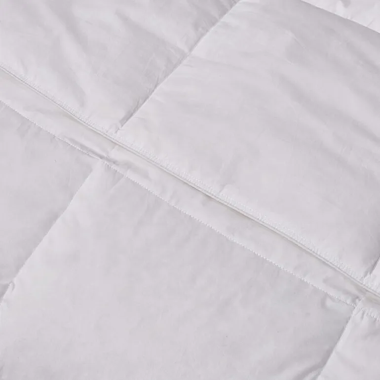 Blue Ridge Home Fashions Naples 700 Thread Count Hungarian White Goose Down Comforter