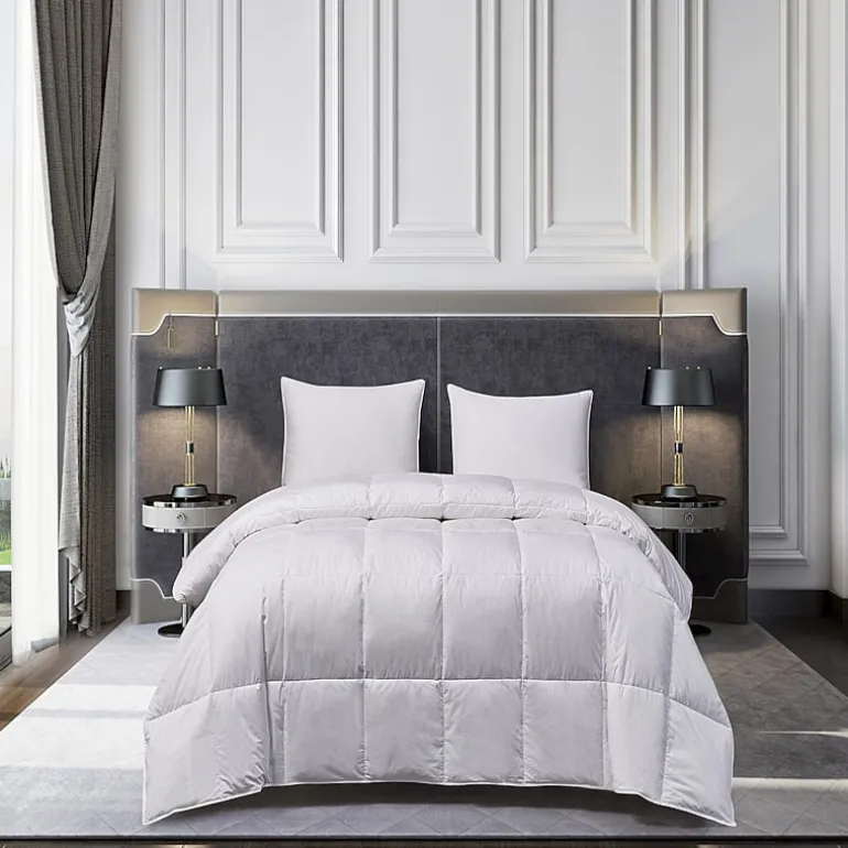 Blue Ridge Home Fashions Naples 700 Thread Count Hungarian White Goose Down Comforter