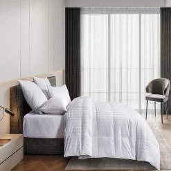 Blue Ridge Home Fashions 350 Thread Count White Goose Down and Feather Comforter