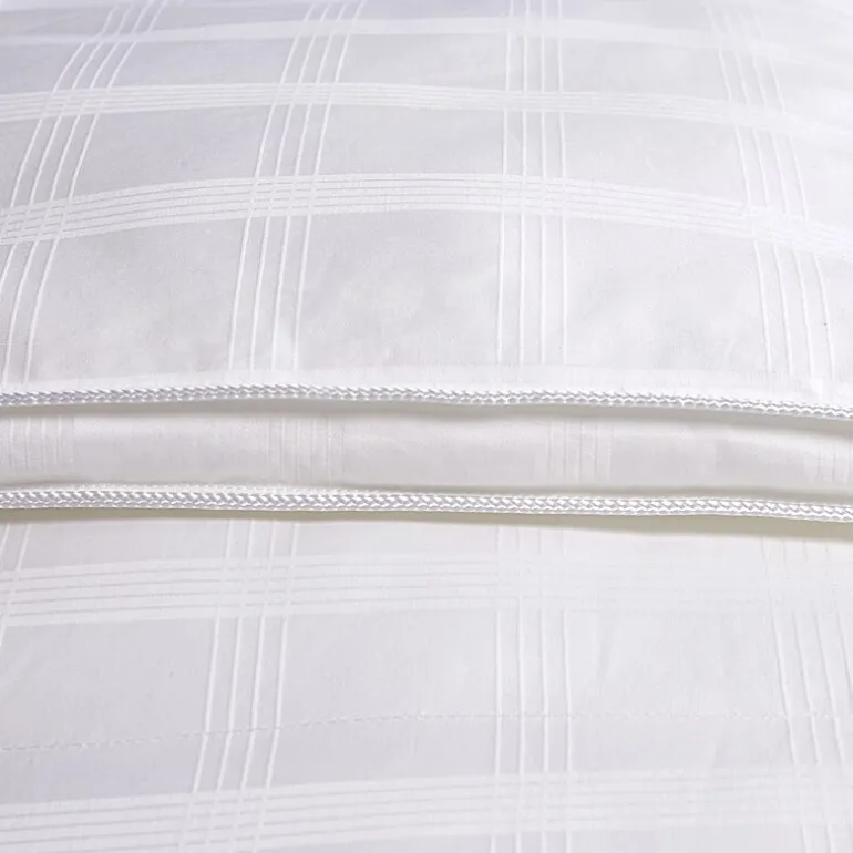 Blue Ridge Home Fashions 600 Thread Count Windowpane Duraloft Down Alternative Comforter
