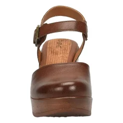 BOC by Born Natasha Womens Round Closed Toe Clogs
