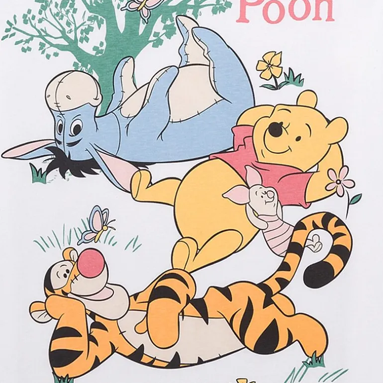 Boyfriend Tee Womens Juniors Crew Neck Short Sleeve Regular Fit Winnie The Pooh Graphic T-Shirt