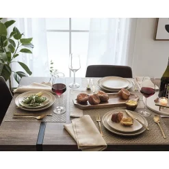 Cambridge Beacon Gold 16-pc. Flatware Set