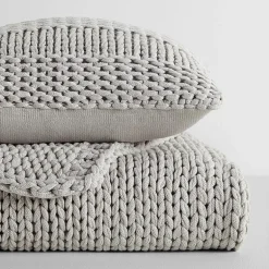 Casual Comfort Chunky Knit Blanket and Pillow Set