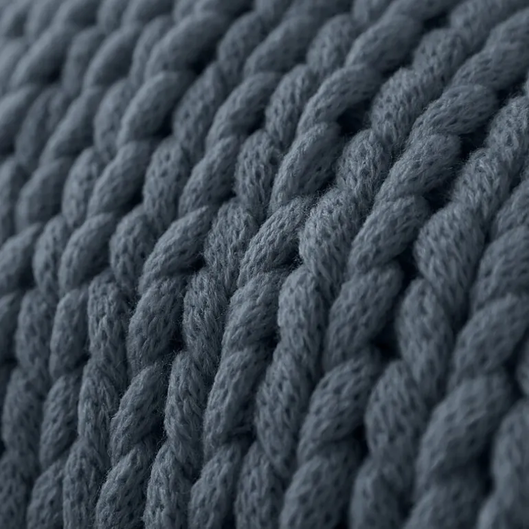 Casual Comfort Chunky Midweight Throw