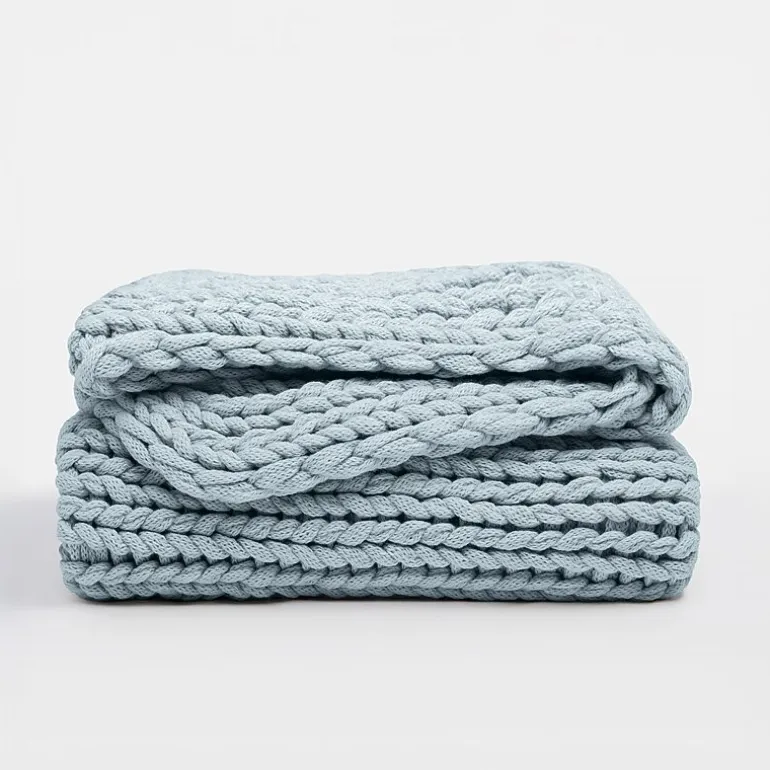 Casual Comfort Chunky Midweight Throw