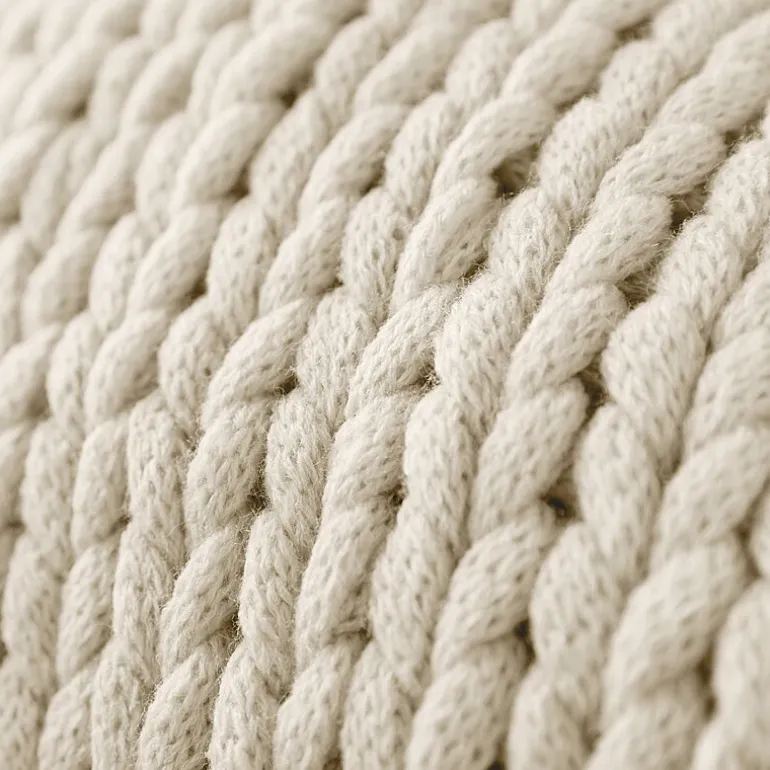 Casual Comfort Chunky Midweight Throw
