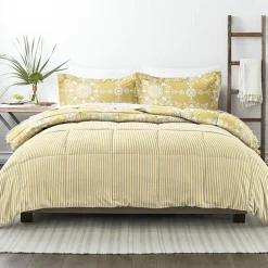 Casual Comfort Daisy Medallion Reversible Down-Alternative Comforter