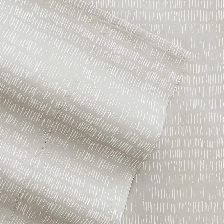 Casual Comfort Dashed Lines Patterned Sheet Set