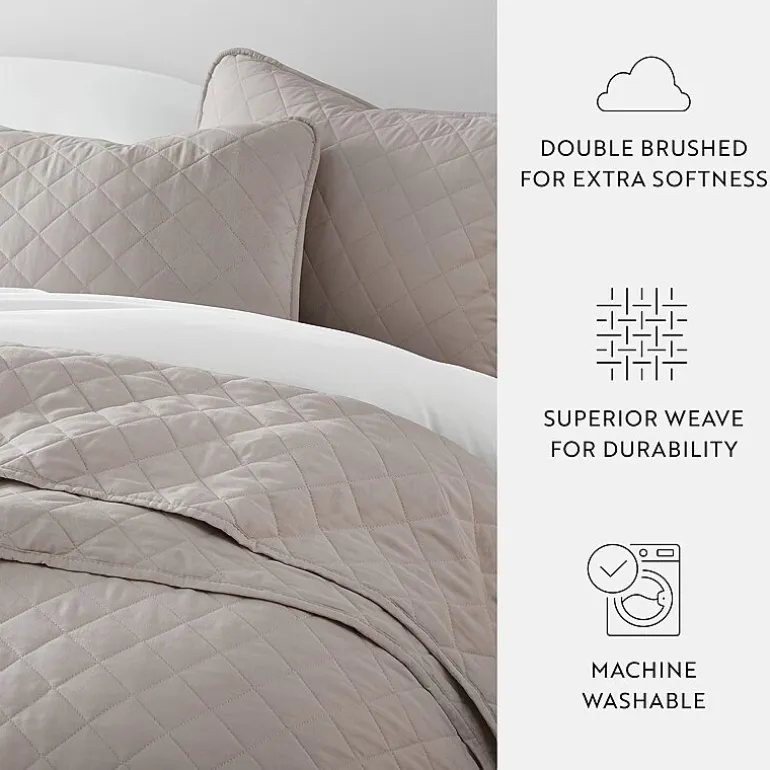 Casual Comfort Diamond Stitch Quilt Set