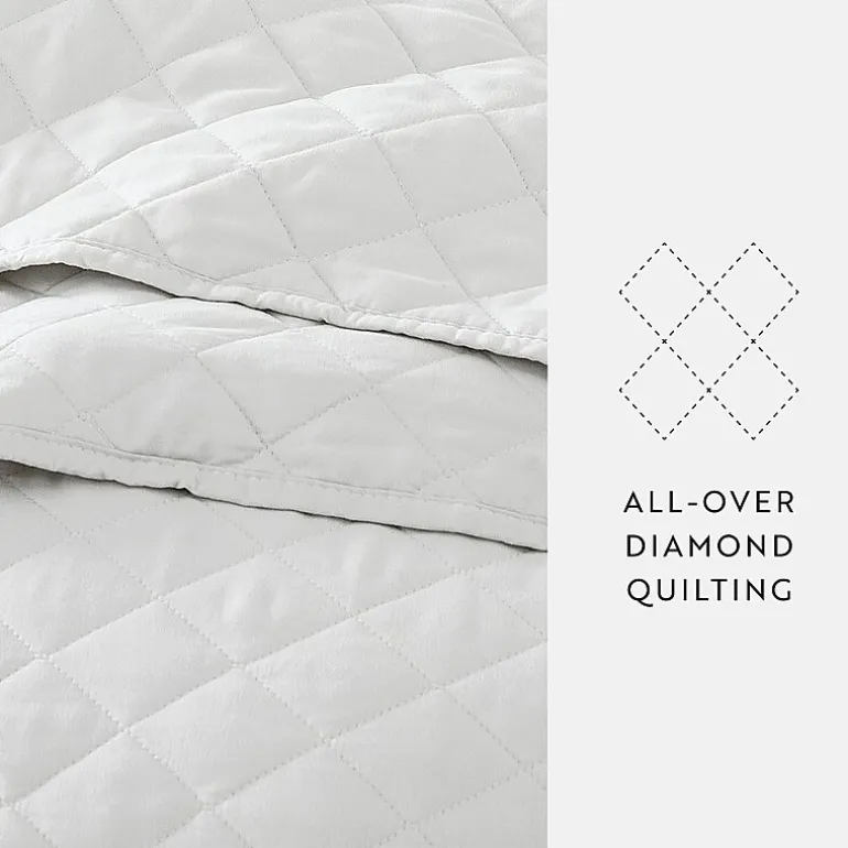 Casual Comfort Diamond Stitch Quilt Set