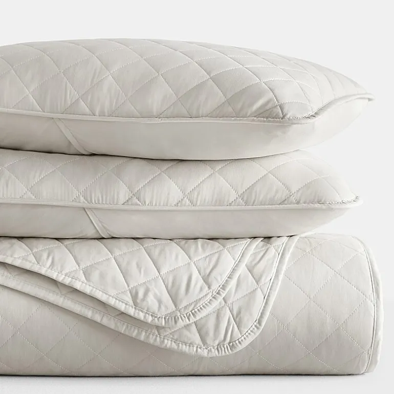 Casual Comfort Diamond Stitch Quilt Set