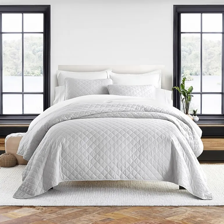 Casual Comfort Diamond Stitch Quilt Set
