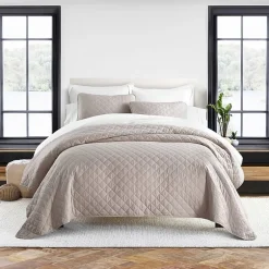 Casual Comfort Diamond Stitch Quilt Set