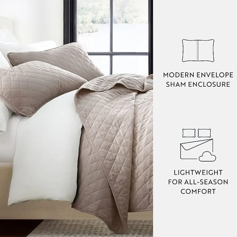 Casual Comfort Diamond Stitch Quilt Set