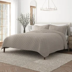 Casual Comfort Diamond Stitch Quilt Set