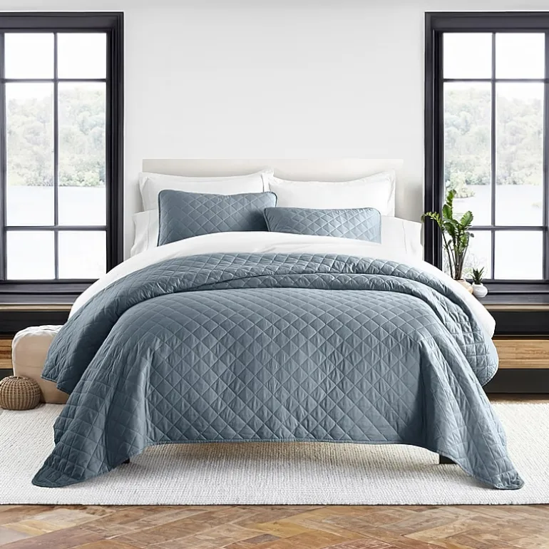 Casual Comfort Diamond Stitch Quilt Set