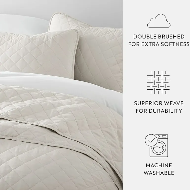 Casual Comfort Diamond Stitch Quilt Set