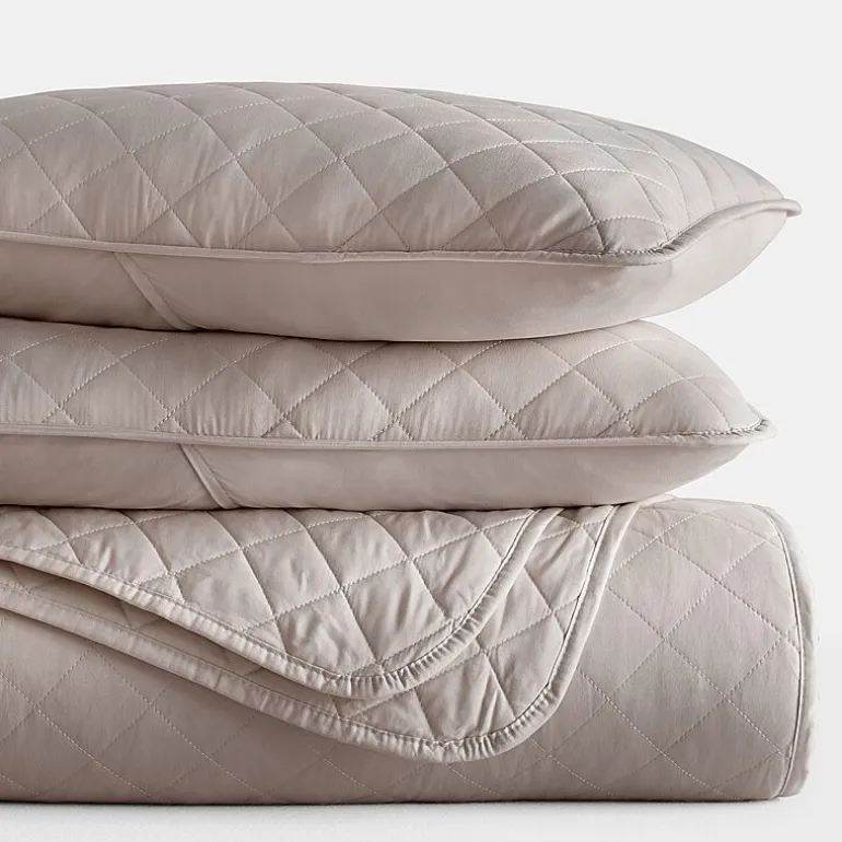 Casual Comfort Diamond Stitch Quilt Set