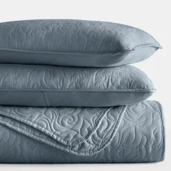 Casual Comfort Floral Stitch Quilt Set
