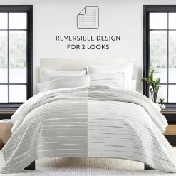 Casual Comfort Lines REVERSIBLE Quilt Set