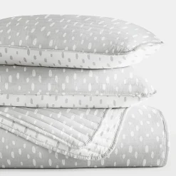 Casual Comfort Pattern Modern Reversible Quilt Set