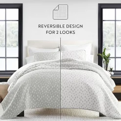 Casual Comfort Pattern Modern Reversible Quilt Set