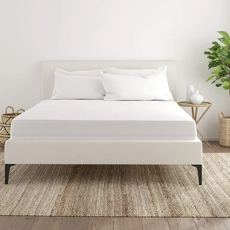 Casual Comfort™ Premium Bed Bug and Spill Proof Zippered Mattress Protector