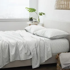 Casual Comfort™ Premium Ultra Soft Wheat Pattern Microfiber Wrinkle Free Sheet Set