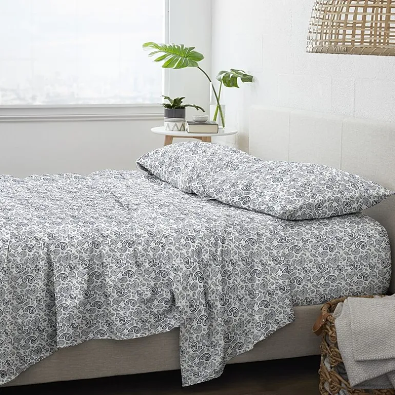 Casual Comfort™ Premium Ultra Soft Coarse Paisley Pattern Sheet Set