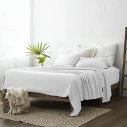 Casual Comfort™ Premium Ultra Soft Checkered Microfiber Wrinkle Free Sheet Set