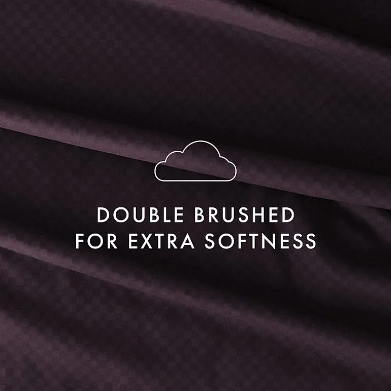 Casual Comfort™ Premium Ultra Soft Checkered Microfiber Wrinkle Free Sheet Set