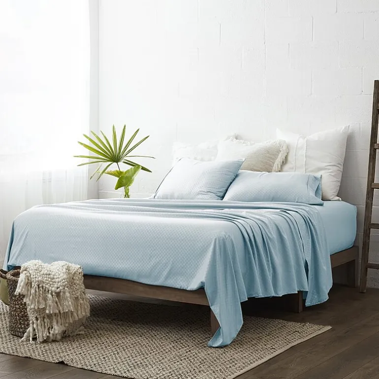 Casual Comfort™ Premium Ultra Soft Checkered Microfiber Wrinkle Free Sheet Set