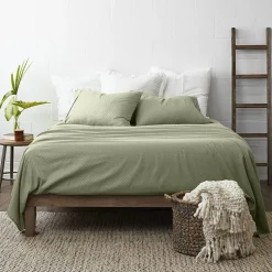 Casual Comfort™ Premium Ultra Soft Checkered Microfiber Wrinkle Free Sheet Set