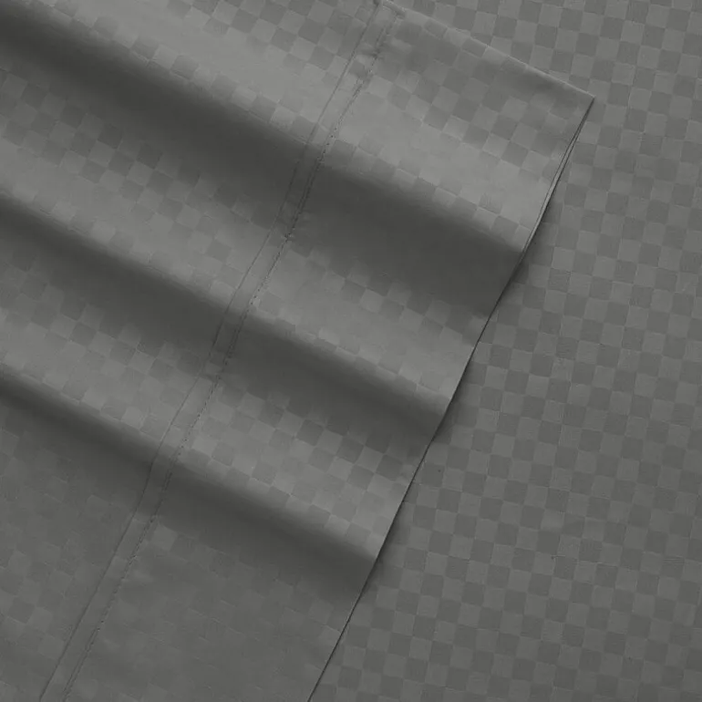 Casual Comfort™ Premium Ultra Soft Checkered Microfiber Wrinkle Free Sheet Set