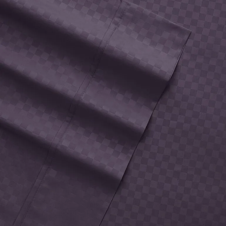 Casual Comfort™ Premium Ultra Soft Checkered Microfiber Wrinkle Free Sheet Set