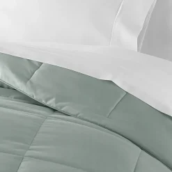 Casual Comfort Premium Ultra Soft Down Alternative Lightweight Wrinkle Resistant Comforter