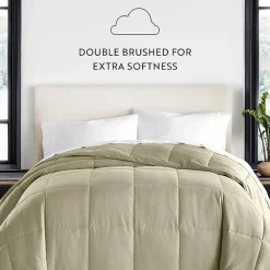 Casual Comfort Premium Ultra Soft Down Alternative Lightweight Wrinkle Resistant Comforter